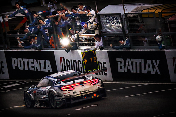 モータースポーツ写真コンテスト 2017年度 四輪部門グランプリ：武川敏和「1,000キロ一番乗り」